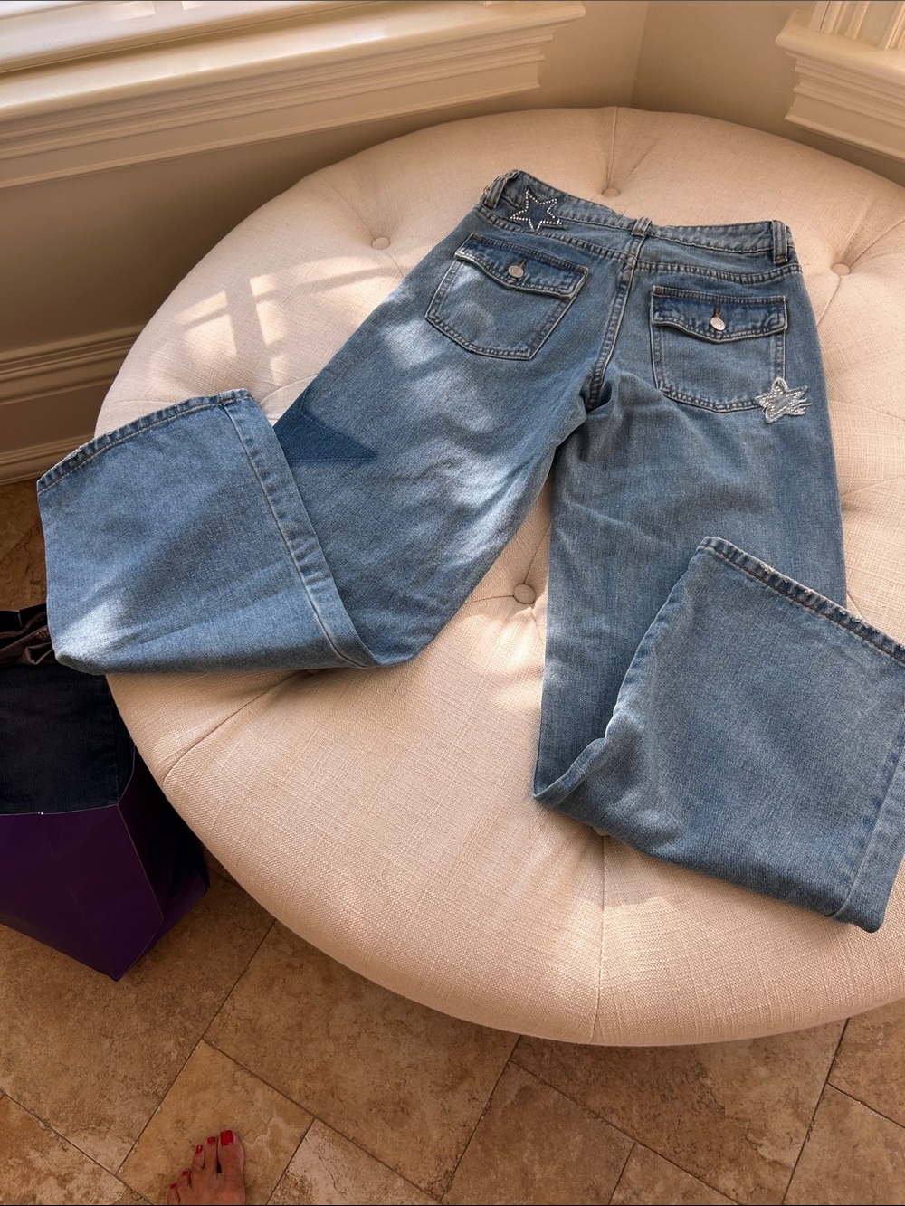 Light Blue Women's Straight-Leg Jeans with Star Embroidery
